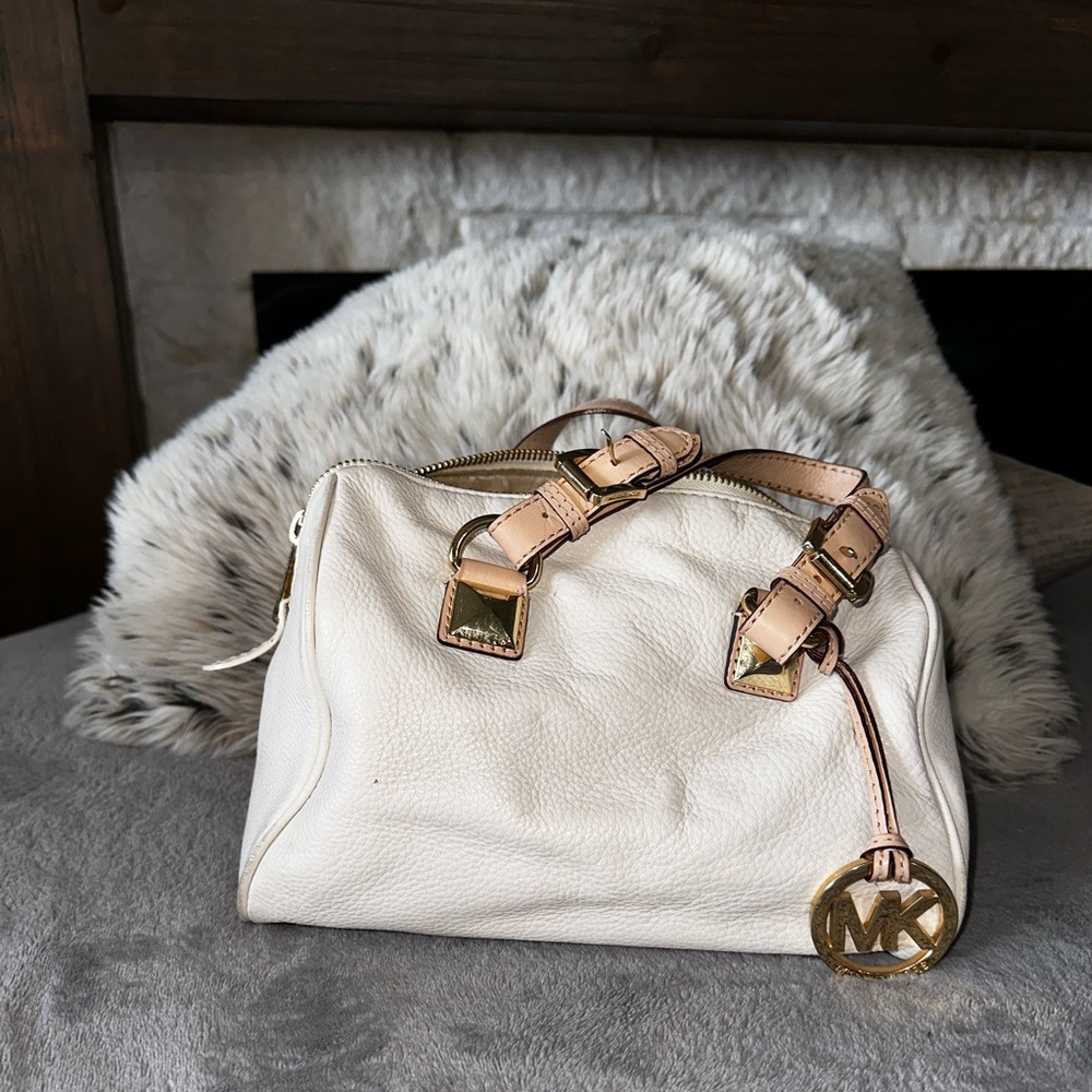 Small Michael Kors bag